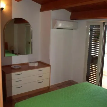 Casa Adelaide * Punta Secca